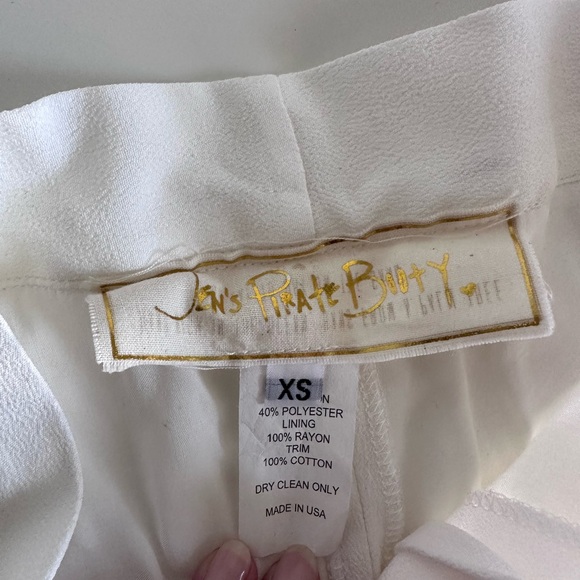 Jen’s Pirate Booty White Wedding Pant - Picture 5 of 11